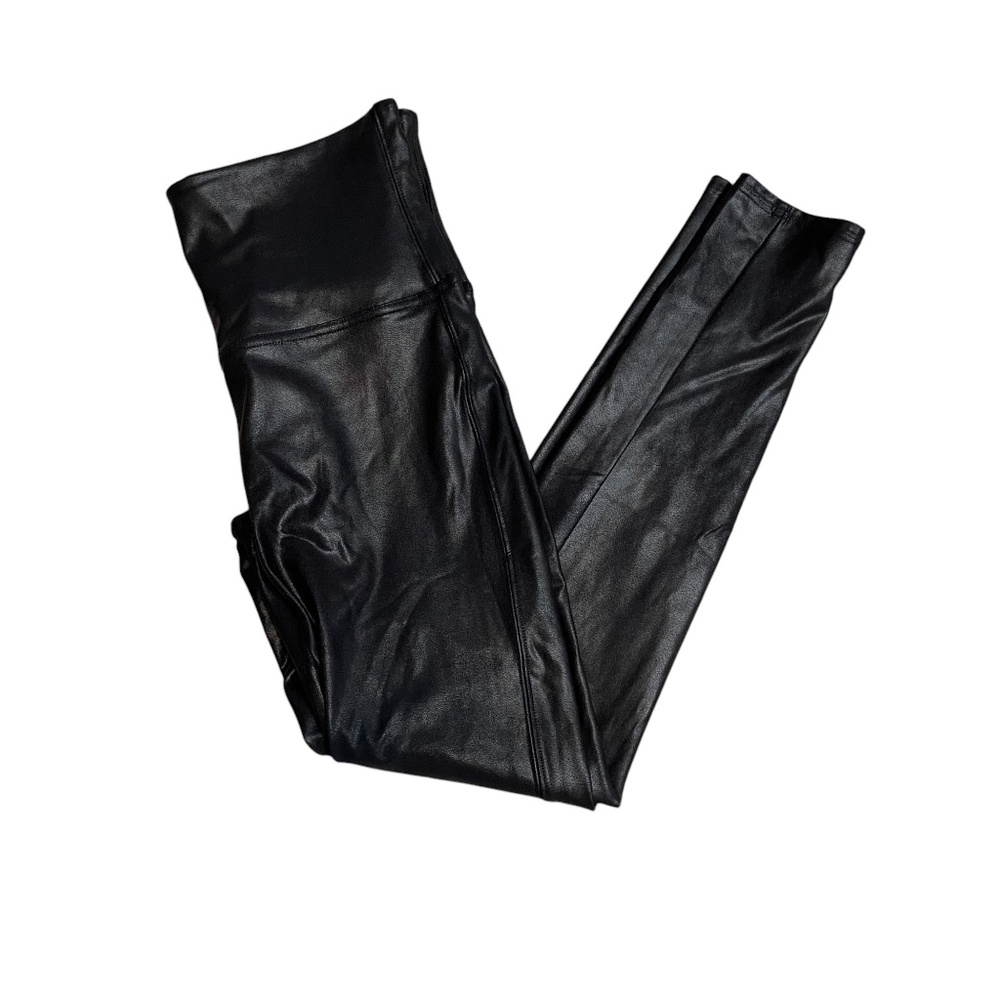 Spanx XL Faux Leather Shiny Leggings Pull On Slight‎ Elastic Waist Nylon Blend -